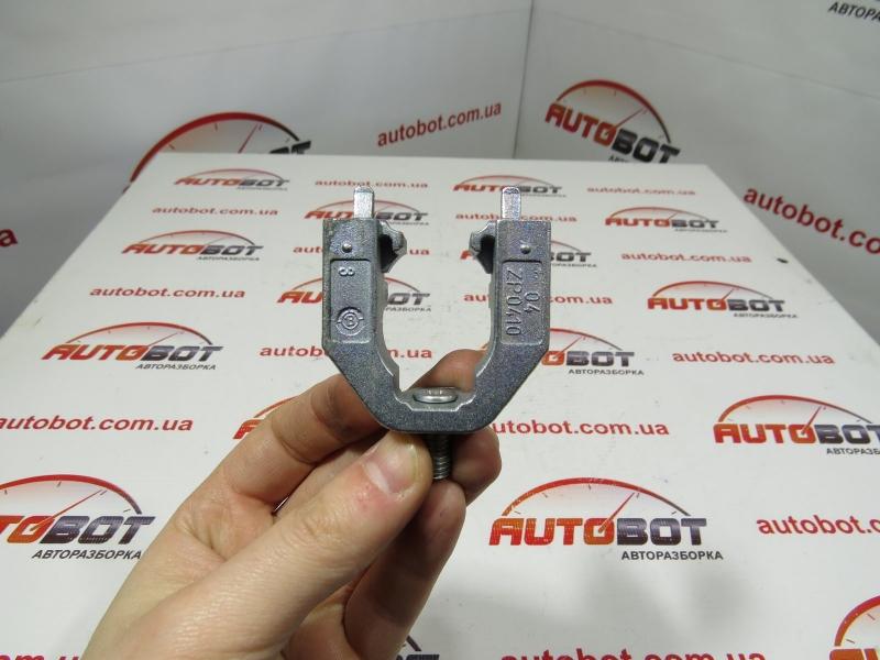 Замовити для AUDI A8 D4 (4H) Скоба зовніньої ручки дверки передньої