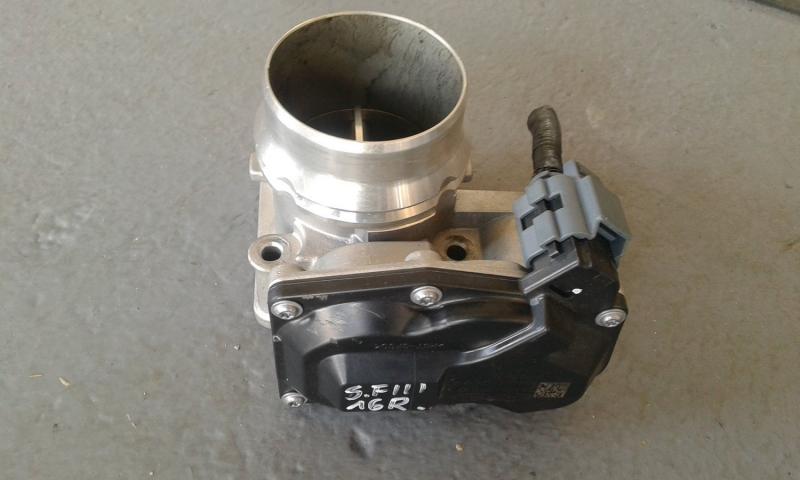 Замовити для HYUNDAI Santa Fe III (DM) Дросельна заслонка