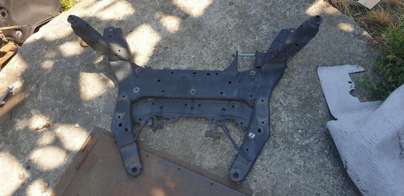 BMW X1 II F48 Підрамник передній (6872729) Замовити для BMW X1 II F48 Підрамник передній