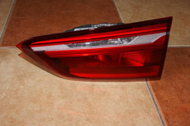 BMW X1 II F48 Фонарь задній правий в кришку багажніка Замовити для BMW X1 II F48 Фонарь задній правий в кришку багажніка