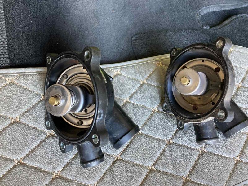 Замовити для AUDI A8 D4 (4H) Корпус термостату