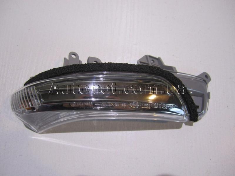 TOYOTA Prius c (NHP10) Повторювач повороту передній (81730-52090) Замовити для TOYOTA Prius c (NHP10) Повторювач повороту передній