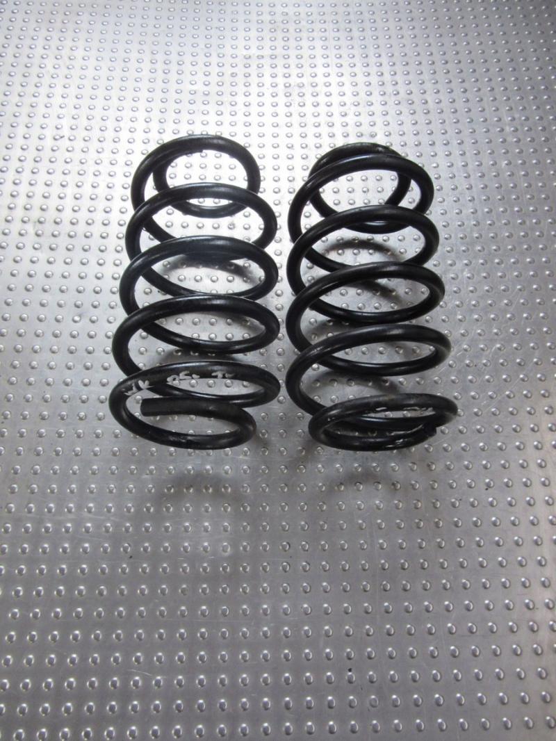 JEEP Grand Cherokee III (WK, WH) Пружини задні Замовити для JEEP Grand Cherokee III (WK, WH) Пружини задні