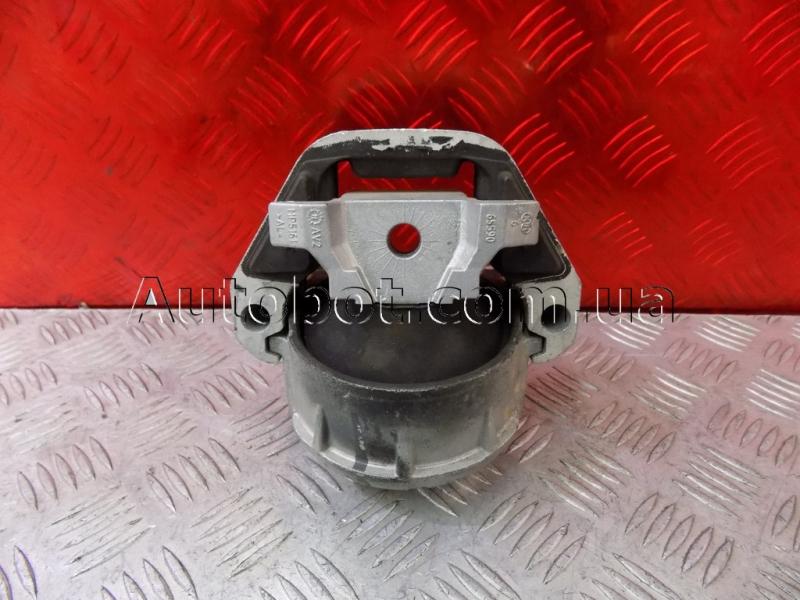 запчастини  Audi a71 фото