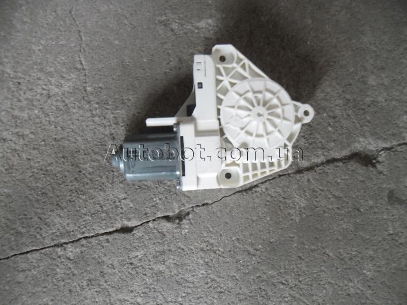 запчастини  Audi a6c7 фото