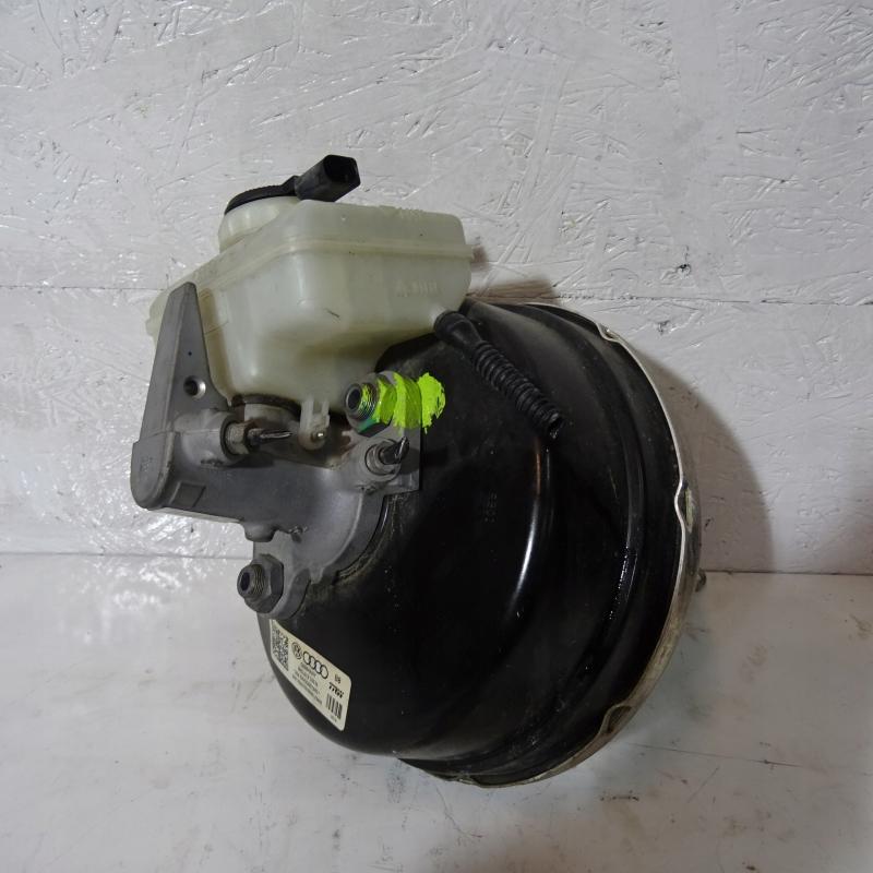 запчастини  Audi a4b8 фото