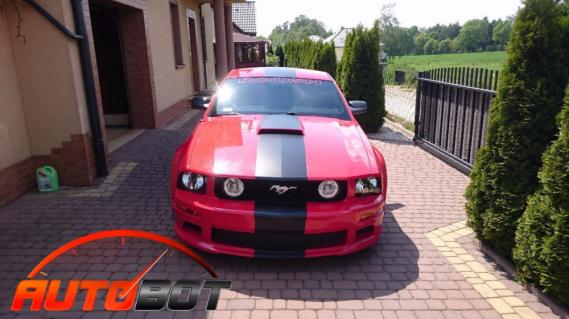 запчастини  FORD Mustang V фото 1