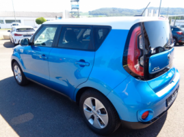 запчасти  KIA Soul EV I фото 6