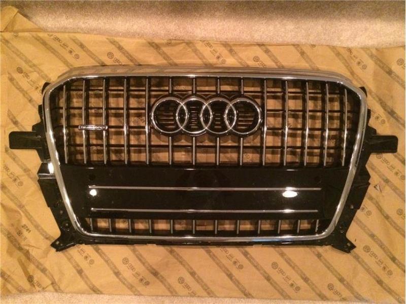 Замовити для AUDI Q5 I (8RB) Решітка радіатора (Lift)