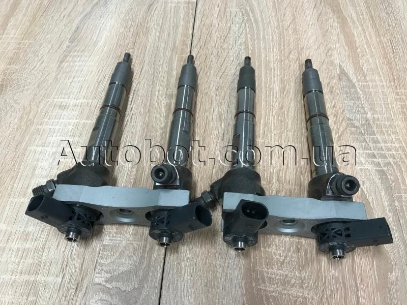 Замовити для AUDI Q5 I (8RB) Форсунки дизельні