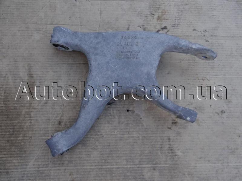 Замовити для AUDI Q5 I (8RB) Ричаг задній правий (нижній)