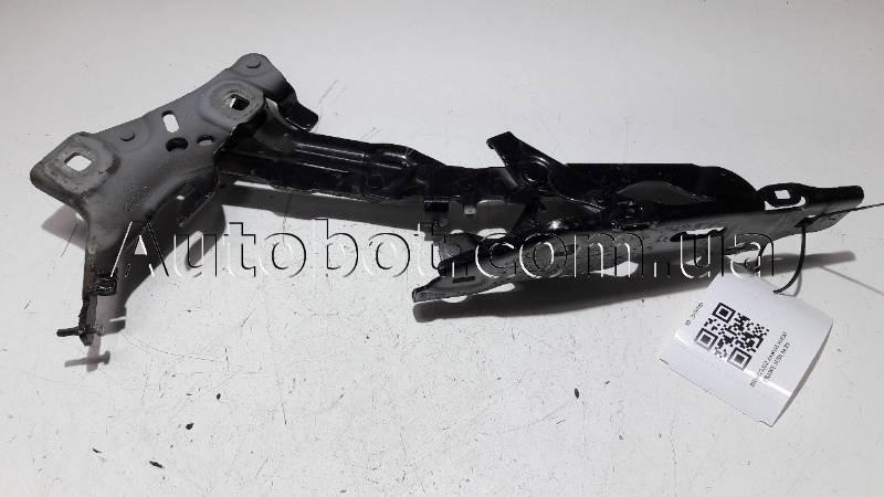 Заказать на AUDI A4 B9 Allroad Quattro (8HW) Петля капота (правая)