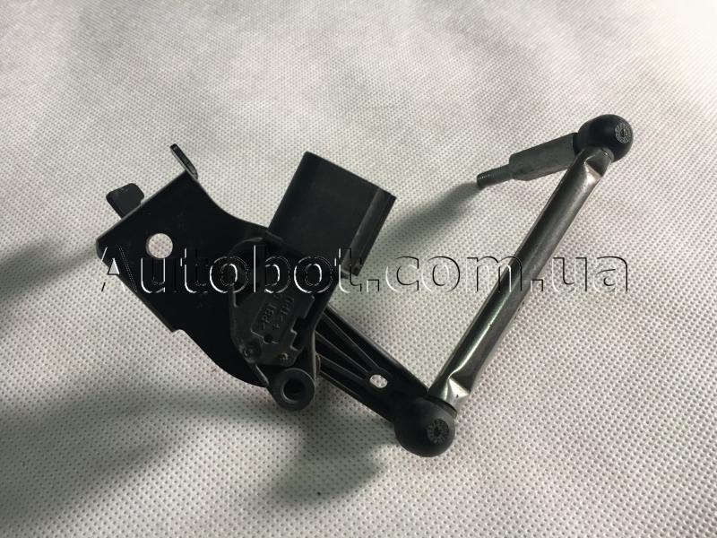 Заказать на AUDI A4 B9 Allroad Quattro (8HW) Датчик поворота фар