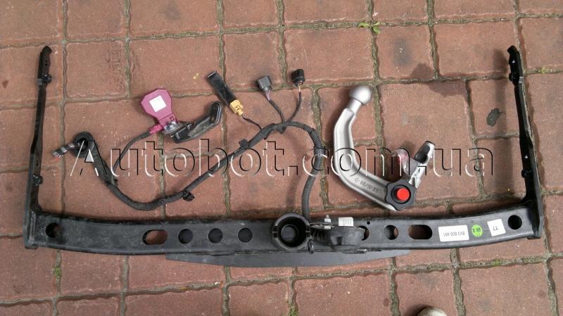 AUDI Q2 Підсилювач переднього бамперу (8V0800495) Замовити для AUDI Q2 Підсилювач переднього бамперу