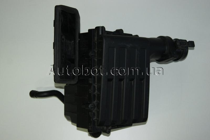 AUDI Q2 Корпус повітряного фільтру 2.0 TFSI (5Q0129620B) Замовити для AUDI Q2 Корпус повітряного фільтру 2.0 TFSI