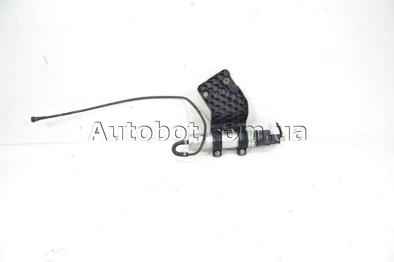 Замовити для BMW X5M II E70 Додатковий паливний насос