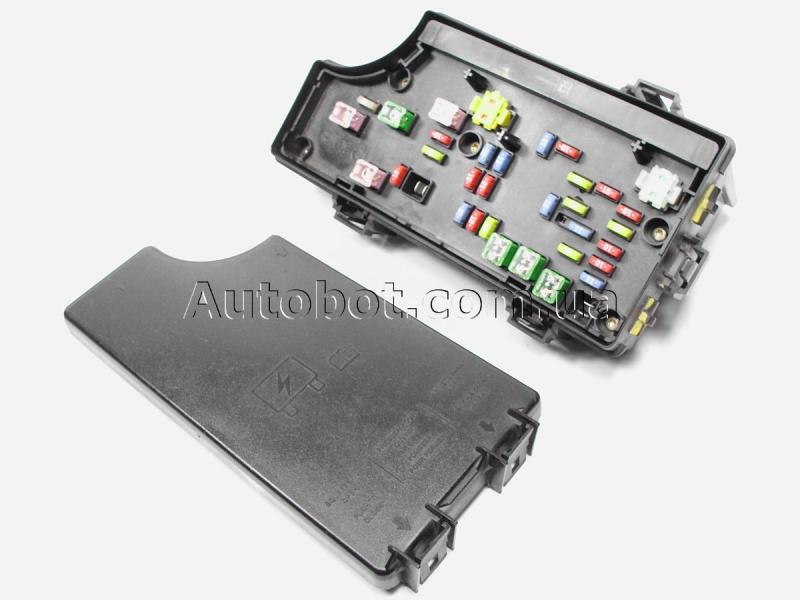 JEEP Patriot (MK74) Блок запобіжників (P04692207AF) Замовити для JEEP Patriot (MK74) Блок запобіжників