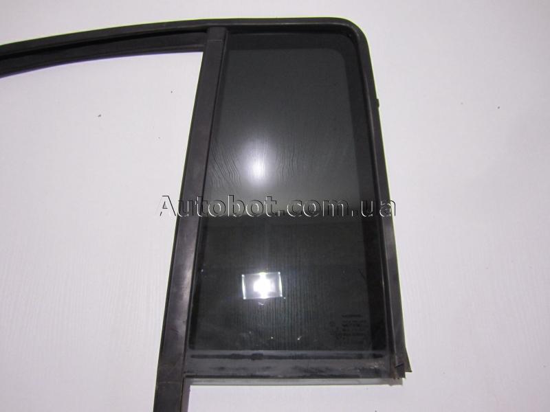Заказать на JEEP Commander (XK) Глухое стекло дверки задней