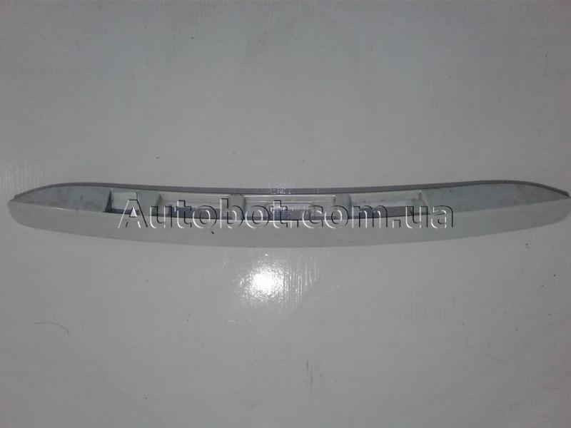RENAULT Grand Scenic III (JZ0) Зовнішня накладка на задню дверку (ляду) (848100006R) Замовити для RENAULT Grand Scenic III (JZ0) Зовнішня накладка на задню дверку (ляду)