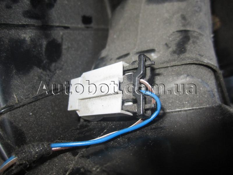 Заказать на VOLKSWAGEN Golf V (1K1) Датчик температуры в салоне