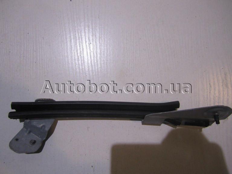 Заказать на PEUGEOT 508 Направляющая стекла двери задней