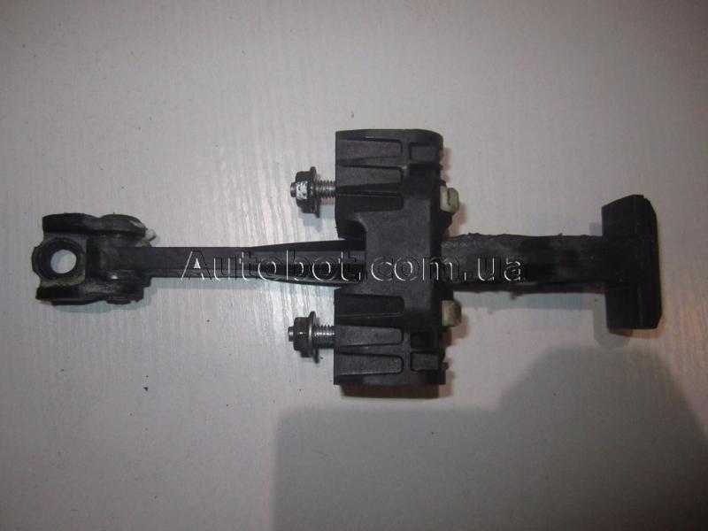 Заказать на OPEL Astra H (L48, L08, L35, L67, L69) Ограничитель дверки передней