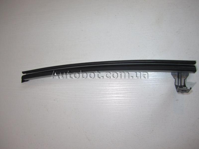 NISSAN Micra IV (K13) Направляюча скла дверки задньої (82384-1HD0A) Замовити для NISSAN Micra IV (K13) Направляюча скла дверки задньої