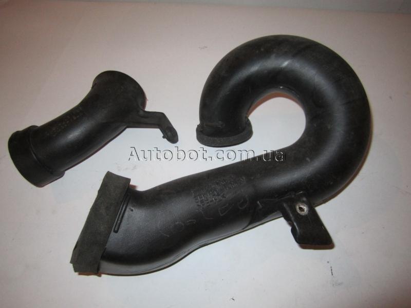 Заказать на TOYOTA Auris II E180 Патрубок воздушного фильтра