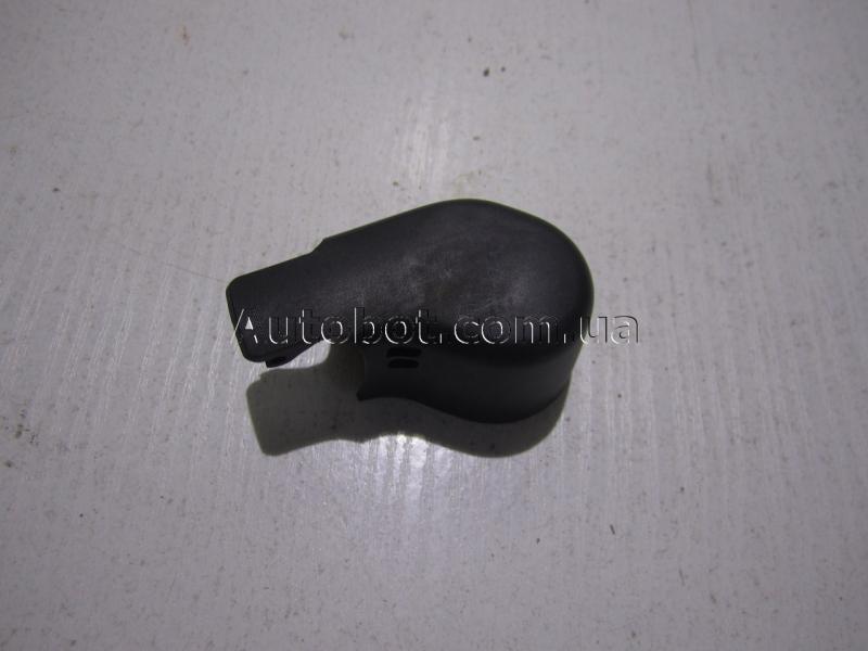 Заказать на SEAT Toledo Mk IV (KG3) Колпачок на задний стеклоочиститель