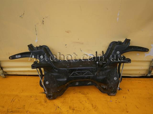 Заказать на CITROEN DS4 Подрамник передний