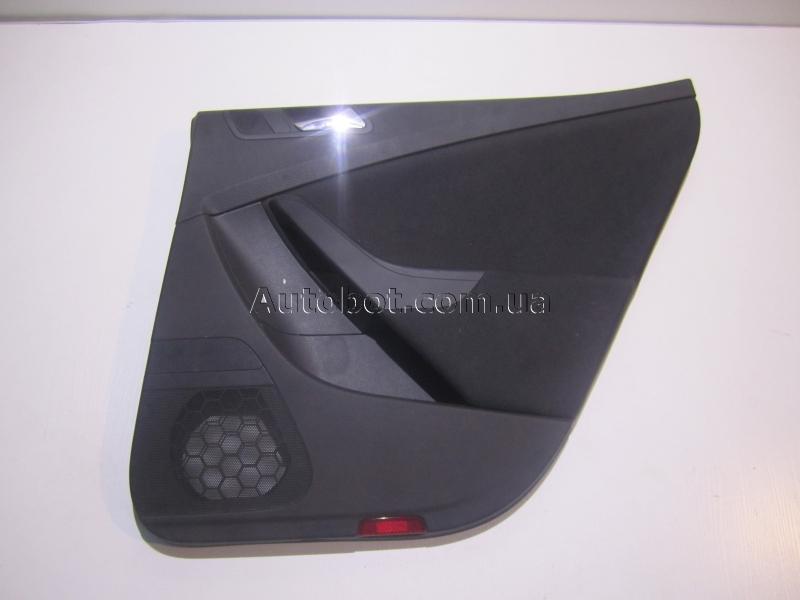 Заказать на VOLKSWAGEN Passat B6 (3С2, 3С5) Дверная карта двери задней