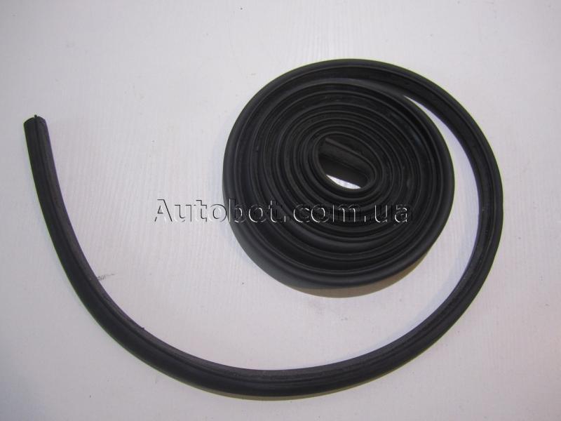 Заказать на VOLKSWAGEN Golf V (1K1) Уплотнитель стекла двери задней