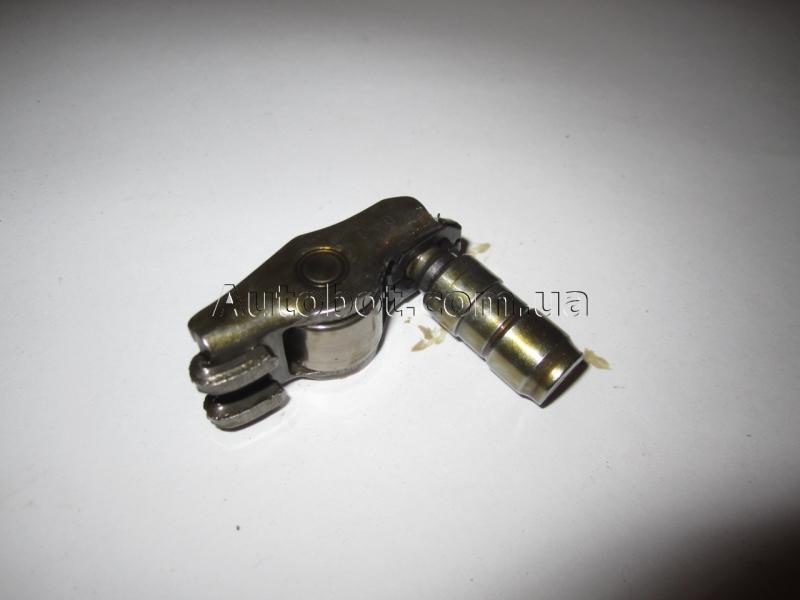 SKODA Yeti (5L) Пружина випускного клапану (036109623R) Замовити для SKODA Yeti (5L) Пружина випускного клапану