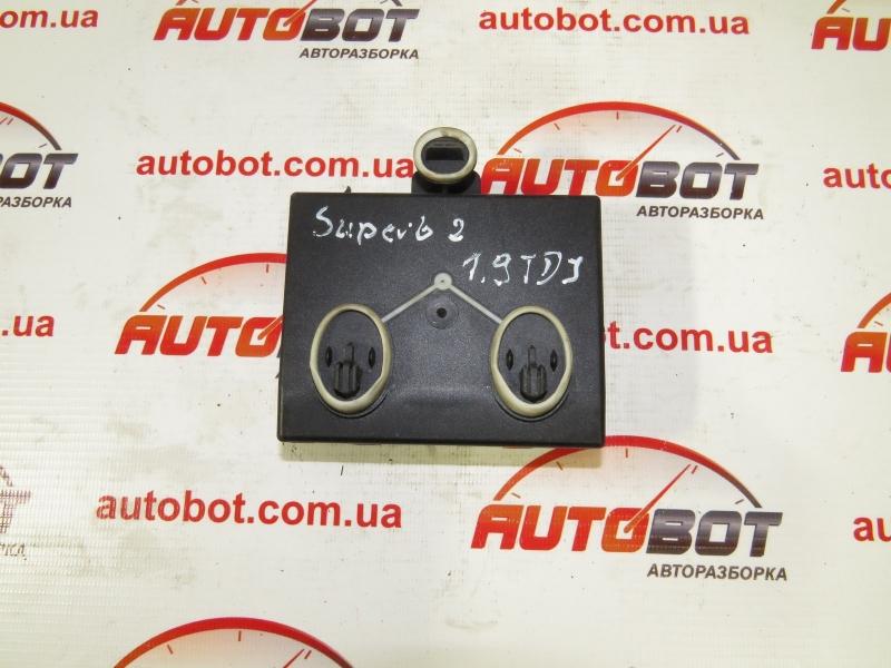 SKODA Yeti (5L) Блок комфорту дверки задньої (7N0959795) Замовити для SKODA Yeti (5L) Блок комфорту дверки задньої