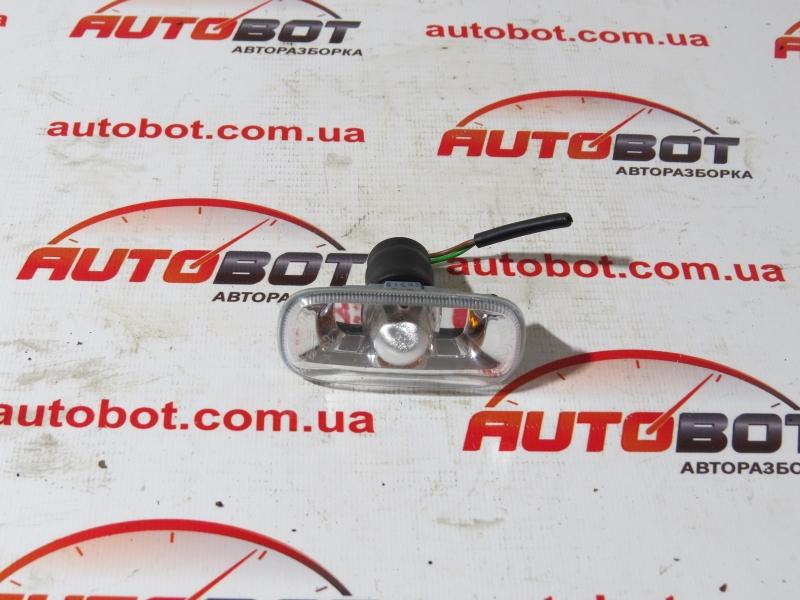 Замовити для AUDI A6 C5 (4B) Повторювач повороту передній