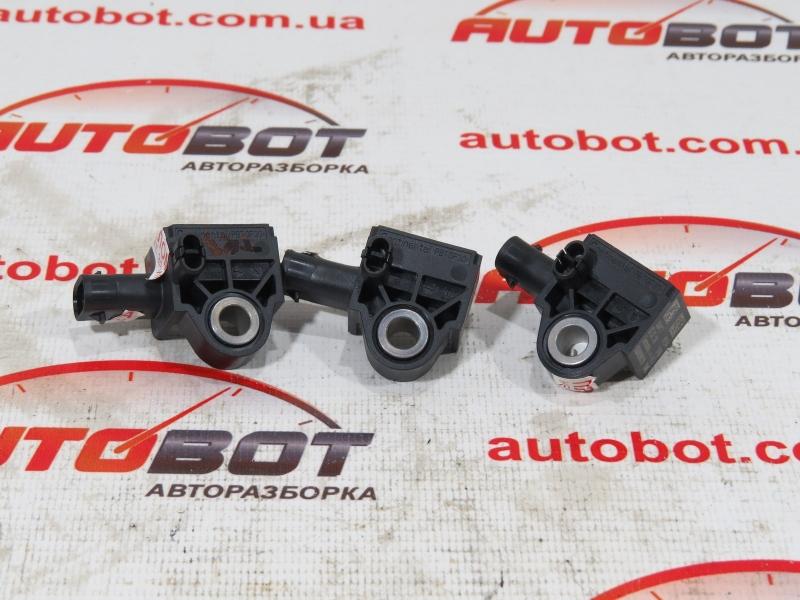 AUDI A3/S3 III Sportback (8VA) Датчик удару (5Q0959651B) Замовити для AUDI A3/S3 III Sportback (8VA) Датчик удару