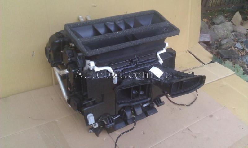 Заказать на AUDI A6 Allroad Quattro C7 (4GH) Отопитель (печка)