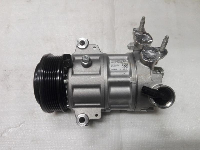 Замовити для FORD Fiesta Mk8 Компресор кондиціонеру