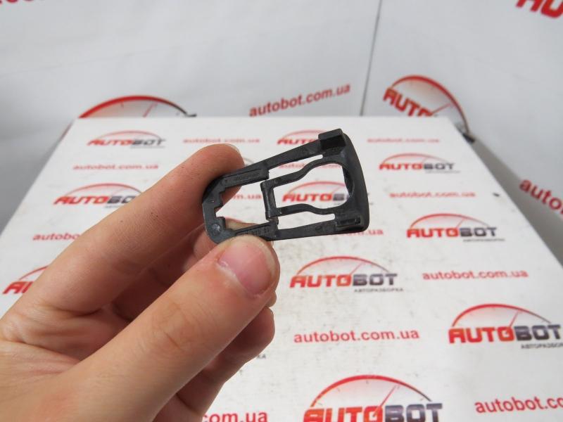 Заказать на OPEL Insignia A Уплотнитель внешней ручки двери задней