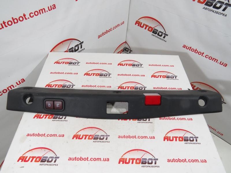 Заказать на MERCEDES-BENZ E-CLASS W213/S213 Обшивка замка крышки багажника