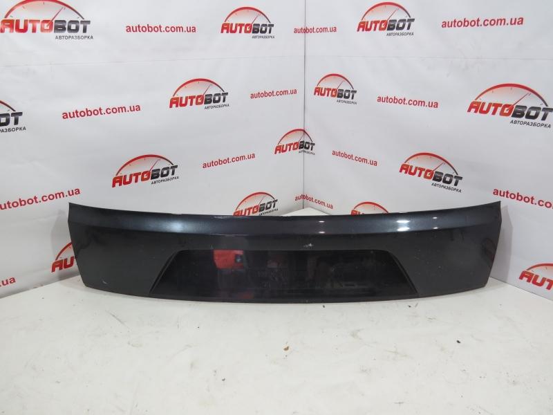 Заказать на RENAULT Megane III (BZ, DZ, KZ) Внешняя накладка на крышку багажника