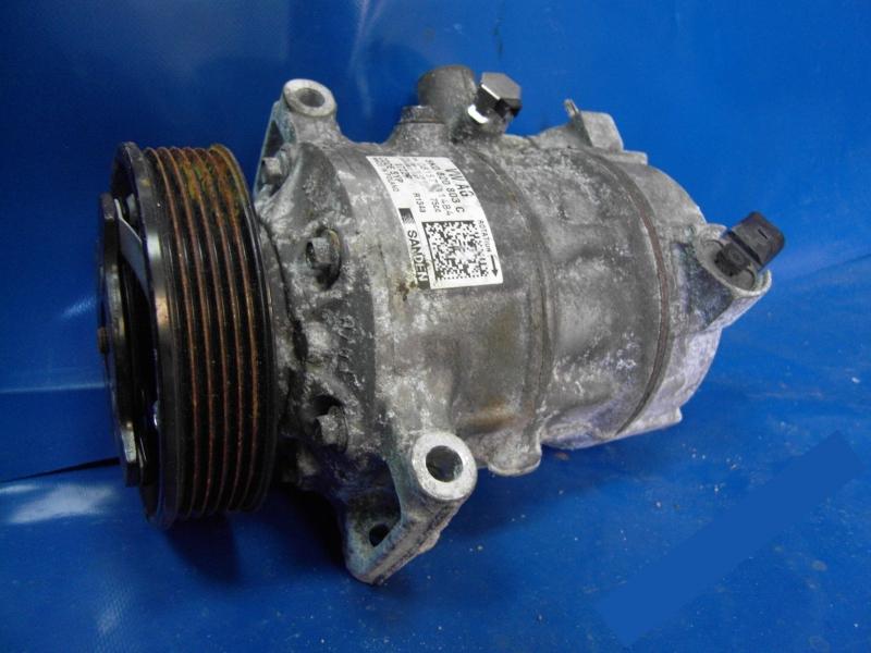 SKODA Yeti (5L) Компресор кондиціонеру (5K0820803C) Замовити для SKODA Yeti (5L) Компресор кондиціонеру