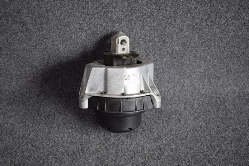 BMW 3 Series G20/G21 Подушка двигателя (6860513) Заказать на BMW 3 Series G20/G21 Подушка двигателя