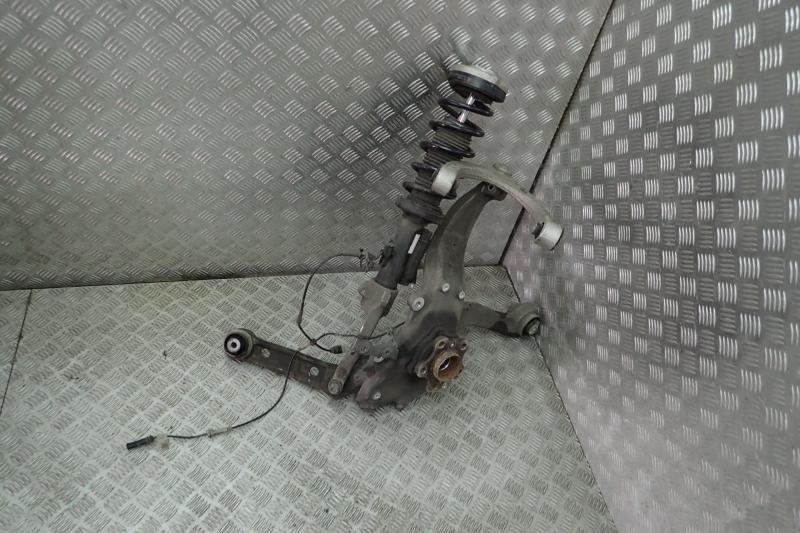 Заказать на BMW 5 Series G30/G31 Поворотный кулак передний