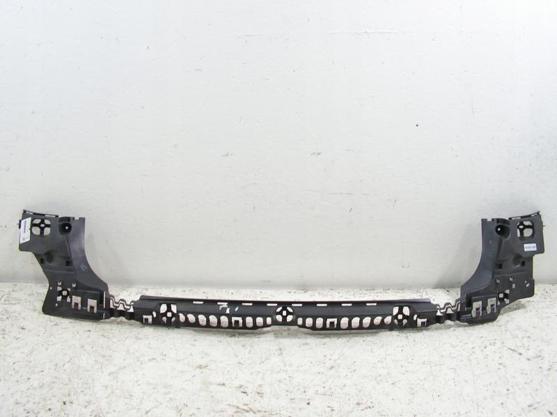 Заказать на BMW 6 Series G32 Направляющая заднего бампера