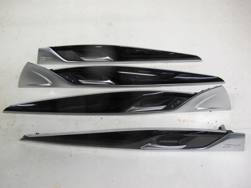 Заказать на BMW 6 Series G32 Внутренняя накладка на обшивку двери