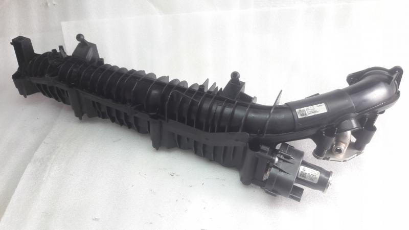 Заказать на BMW 6 Series G32 Впускной коллектор