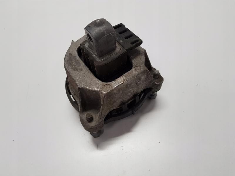 Заказать на BMW 6 Series G32 Подушка двигателя