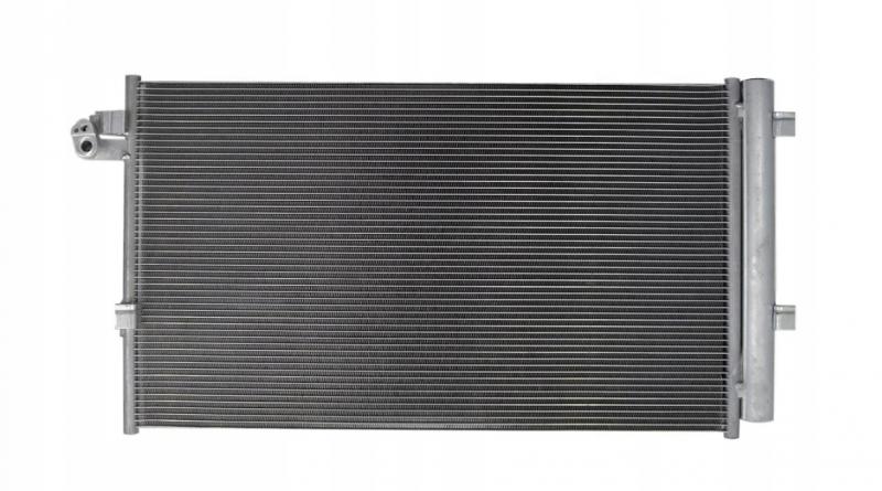 Заказать на BMW 6 Series G32 Радиатор кондиционеа