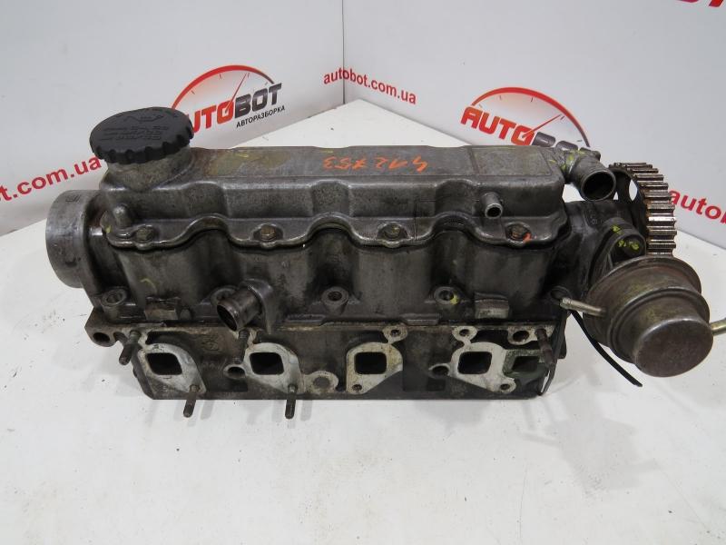 Замовити для В наявності! Деталі двигуна Кришка головки блоку циліндрів